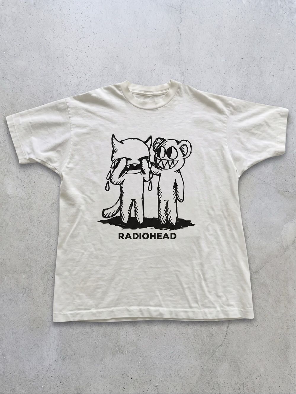 Gildan Radiohead White Graphic Tee
